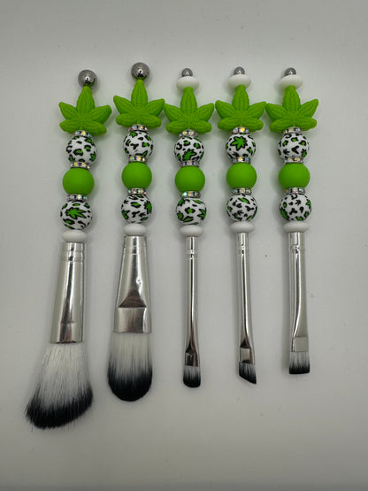 420 Themed Makeup Brush Set